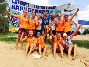 Команда девушек по гандболу 1998 года рождения государственного бюджетного учреждения Волгоградской области «Центр спортивной подготовки по гандболу»