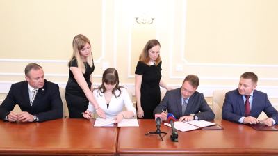 Власти Волгограда подписали соглашение с инвестором на комплексную реконструкцию Центрального парка культуры и отдыха