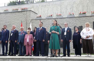 Участники муниципального форума: «Мамаев курган – место силы!»