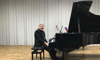 Американский пианист и общественный деятель выступил в Волгограде с посланием мира и дружбы
