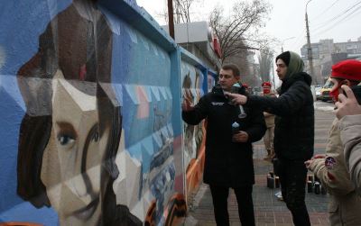 Граффити-портреты защитников Сталинграда украсили центр Волгограда