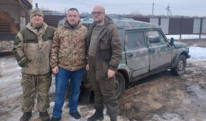 Алексей Васютенко передал автомобиль для нужд участников СВО