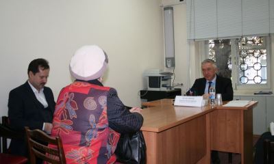 Владлен Колесников провел прием граждан по личным вопросам