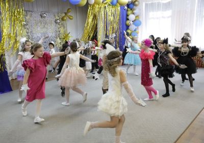 Детские сады провожают маленьких выпускников в новую жизнь