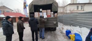 Депутат Иван Селезнев вместе с волонтерами передал подарки защитникам Отечества