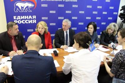 Депутаты гордумы приняли участие в обсуждении Послания Президента к Федеральному Собранию