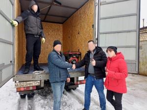 "Мы вместе, мы рядом": депутат Иван Селезнев передал участникам СВО из Волгограда дизельный генератор