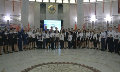 Волгоградские школьники присоединились к всероссийской акции «Мы – граждане России»