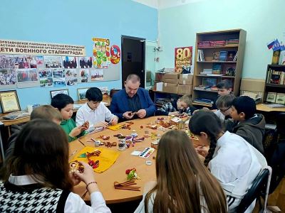 Эстафета памяти в руках юных волгоградцев