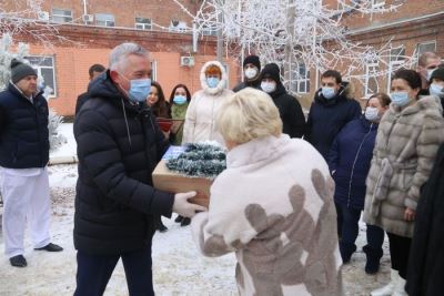 Волгоградские медики будут на своем посту и в новогоднюю ночь
