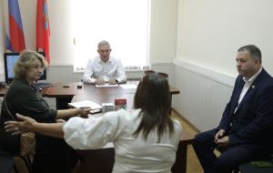 Владлен Колесников провёл приём граждан