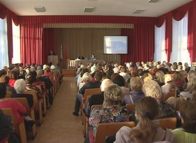 Жители Кировского района заслушали отчет о деятельности местной администрации