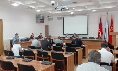 Депутаты обсудили вопрос трудоустройства подростков в летний период 