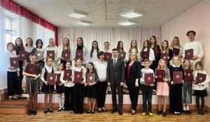 Воспитанники волгоградской школы искусств победили во Всероссийском конкурсе, исполнив песню «Нас миллионы Русских»