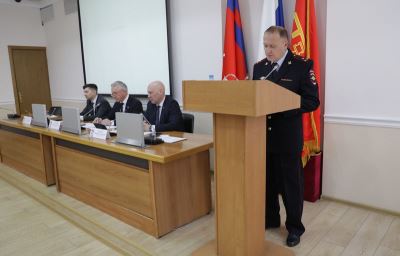 Транспортная полиция отчиталась перед депутатами о работе в 2025 году