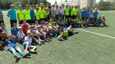 В Волгограде наградили победителей и призеров открытого первенства по футболу