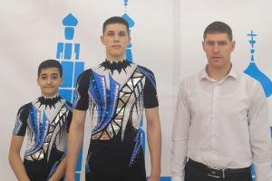Команда юношей по спортивной акробатике муниципального бюджетного учреждения Спортивной школы № 3 г. Волгограда 