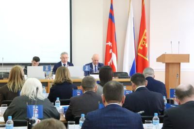 В творческой мастерской Народного художника Петра Чаплыгина продолжит работать его дочь