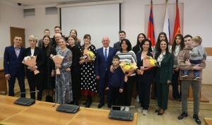 В 2023 году 16 волгоградских семей стали обладателями муниципальных наград за сохранение традиционных семейных ценностей