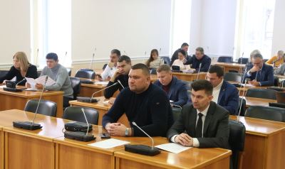 В комитетах гордумы идет работа над проектами решений