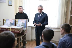 Участники СВО продолжают получать подарки от волгоградцев