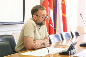 Депутаты профильного комитета обсудили вопросы предпринимательской и инвестиционной деятельности