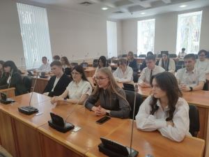 «У нас лучшая молодежь – думающая и активная!»