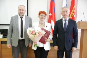 Благодарность за самоотверженную работу на Черном море вручили волгоградке