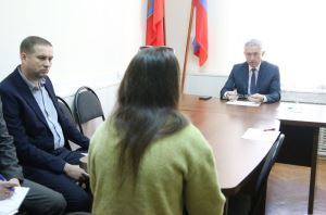 Владлен Колесников провел прием граждан по личным вопросам