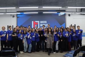 Дмитрий Федюшкин встретился с участниками проекта «Школа молодого политика»