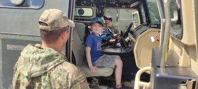 Волгоградские школьники побывали в гостях у Росгвардии